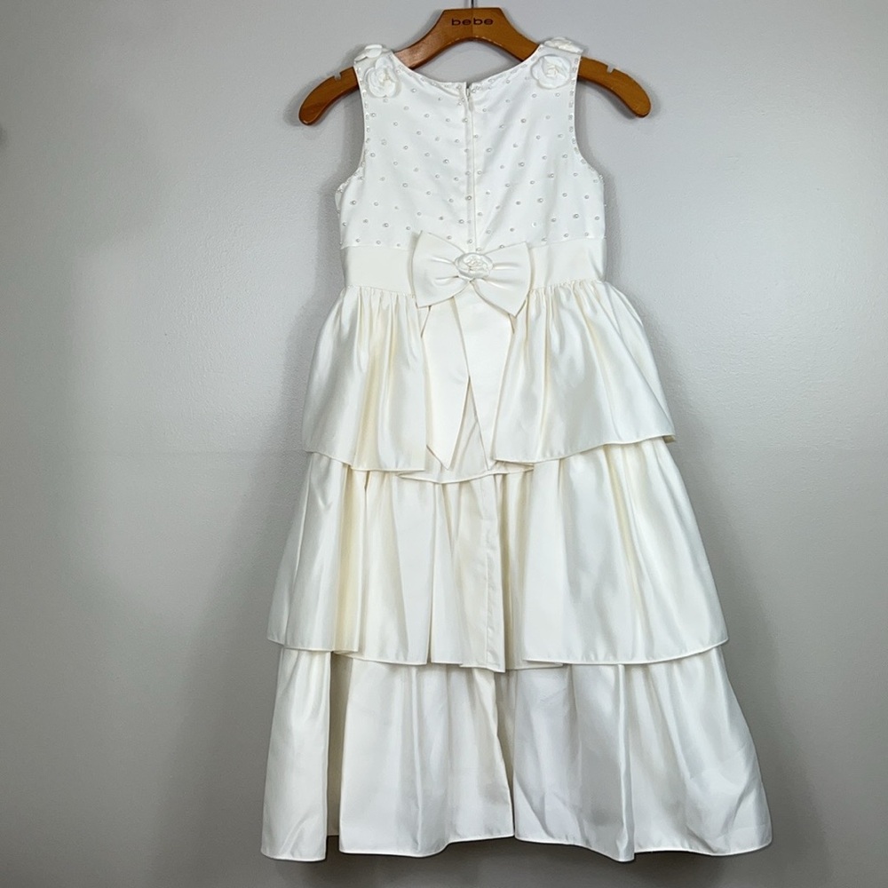 Elegant Ivory Kids Dress - Picture 3 of 7